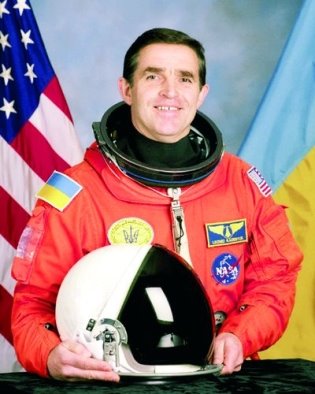 Перший космонавт України - Українські дослідники космосу