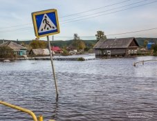 http://www.airpano.ru/files/Amur-River-Flooding-Russia/images/image10a.jpg
