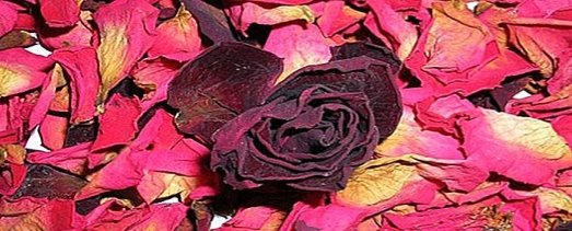 https://madlovefarms.com/img/crop-production-2018/how-to-dry-roses-and-what-can-be-done-with-them-11.jpg