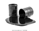 Нефть выливается из черного бочка и : стоковая фотография (редактировать),  740075980