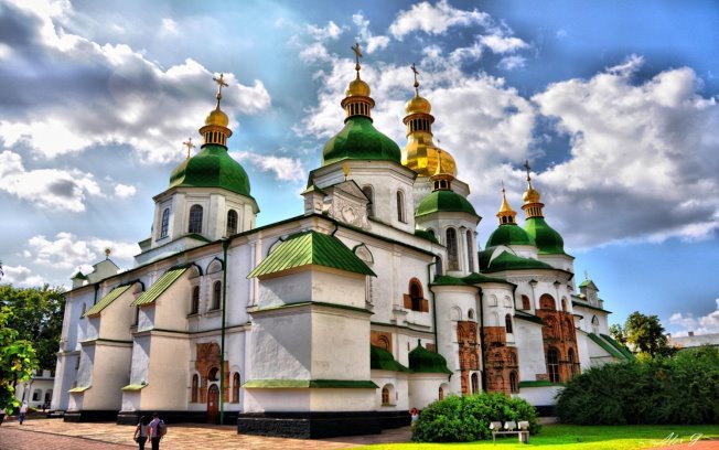 C:\Users\я\Desktop\Saint-Sophia-Cathedral-in-Kiev-wallpaper-Hd-1920x1200.jpg