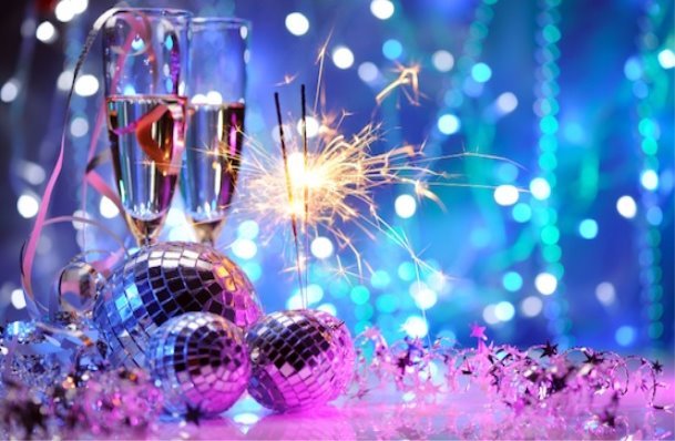 http://www.liveinstyle.com/sites/default/files/article/feature/new-year-party.jpg