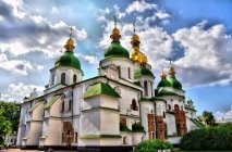 http://opogode.ua/images/uploads/144d0144bcd-5%20saint-sophia-cathedral-in-kiev3.jpg