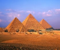 0507_Pyramids_of_Giza