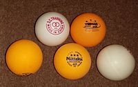 https://upload.wikimedia.org/wikipedia/commons/thumb/4/46/Assortment_of_40_mm_table_tennis_balls.jpg/200px-Assortment_of_40_mm_table_tennis_balls.jpg