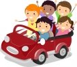 Дети на игрушечный автомобиль — стоковое фото