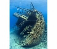 Описание: Погружение на затонувший корабль (10 фото)