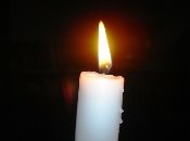 http://upload.wikimedia.org/wikipedia/commons/d/dc/Candle_of_hope.JPG