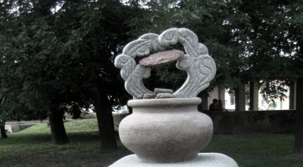 Памятник деруну в Коростене