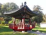 https://upload.wikimedia.org/wikipedia/commons/thumb/e/e6/Korean_garden_in_Kyiv_2.jpg/150px-Korean_garden_in_Kyiv_2.jpg