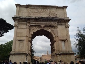 Damijan Terpin na Twitteru: "Titov slavolok v Rimu: nadebudni nostalgiki ga  lahko postavijo na Sabotinu... http://t.co/rlPuwFf8Rw"