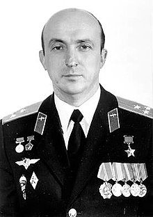 https://upload.wikimedia.org/wikipedia/ru/thumb/1/1b/Vladimir_vasutin.jpg/220px-Vladimir_vasutin.jpg