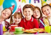 Самый простой и радостный день рождения для детей: гости, пицца и веселье –  Женский журнал