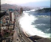 http://z.about.com/d/urbanlegends/1/0/T/5/tsunami_sm.jpg