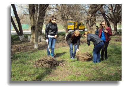 D:\Цикало Н.В\2013 РІК  Фото\Зелений паросток 2013\ФОТО - Пятачок -15.04.2013\DSC09126.JPG