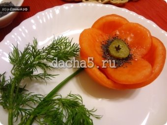 Цветы из овощей: Маки из помидора