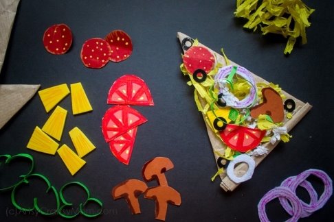 Pretend-Play-Paper-Pizza-Craft-1667.jpg