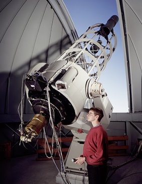 https://jmil.com.ua/articles/2014-4/images/telescope.jpg